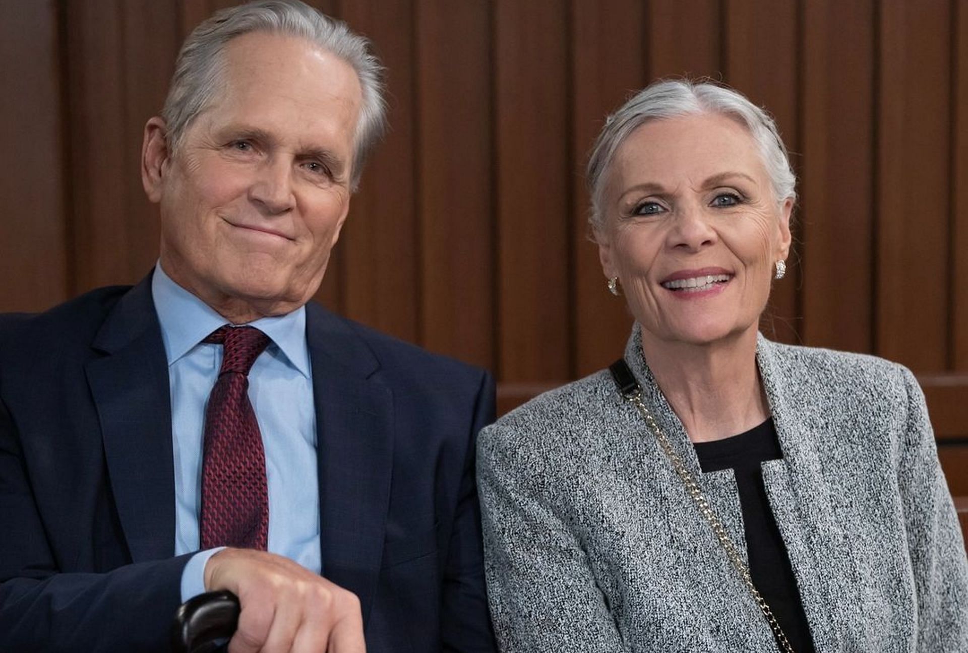 Gregory Harrison as Gregory Chase (L) and Jane Elliot as Tracy Quartermaine (R) (Image via ABC)