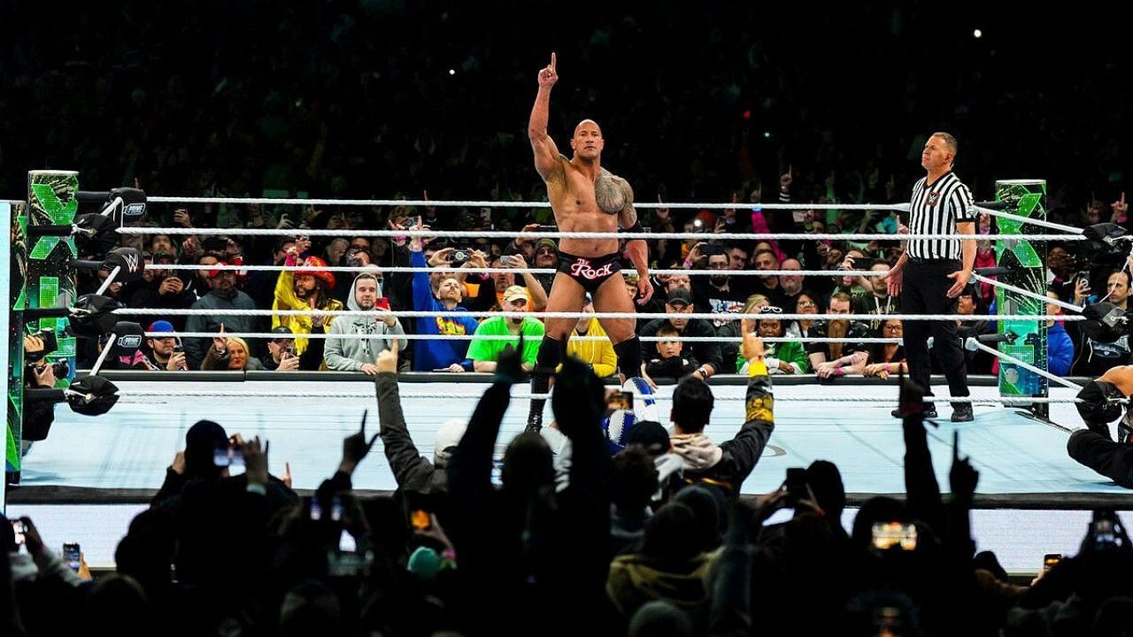 WWE दिग्गज द रॉक ब्रेक पर जा चुके हैं 