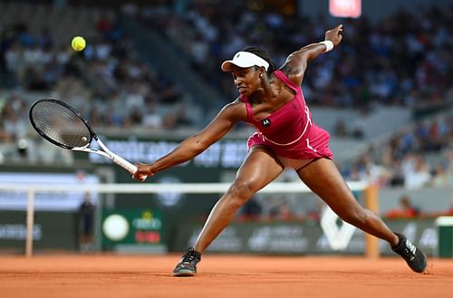 Sloane Stephens will take on former World No. 1 Karolina Plsikova.