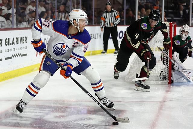 Edmonton Oilers v Arizona Coyotes