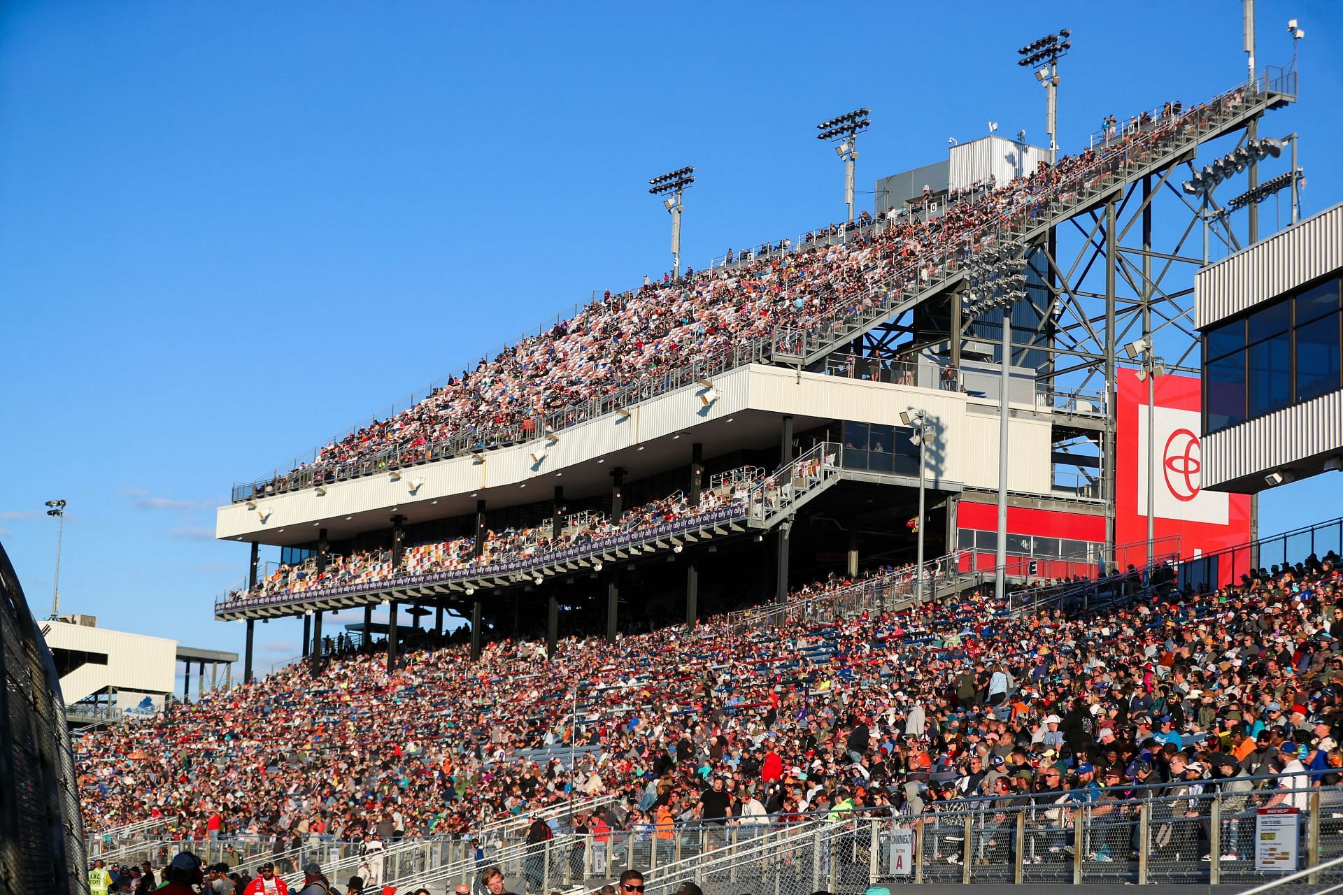 NASCAR Cup Series Toyota Owners 400
