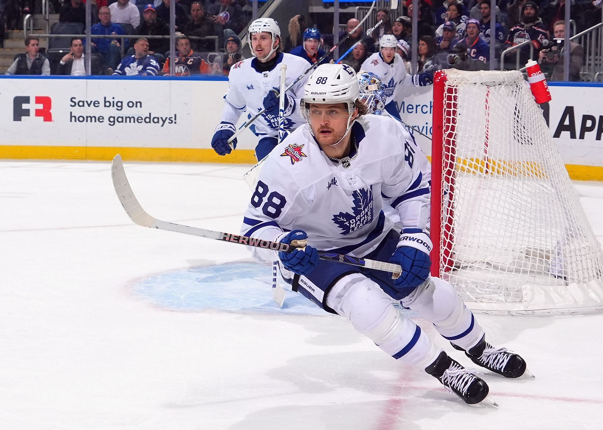 Toronto Maple Leafs v New York Islanders