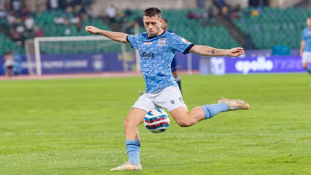 Bengaluru FC are all set to sign Mumbai City FC midfielder Alberto Noguera having agreed terms with the Spaniard, according to IFTWC - Indian Football