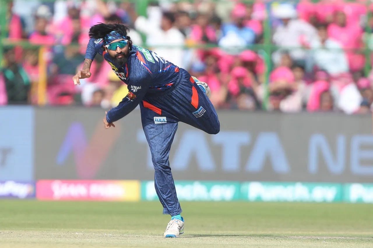 Krunal Pandya has picked up three wickets in four games at an exceptional economy rate of 5.50. [P/C: iplt20.com]