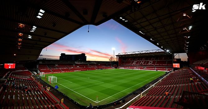 "It lets the proud history of that club down" - Gary Neville hits out at Nottingham Forest following statement against VAR