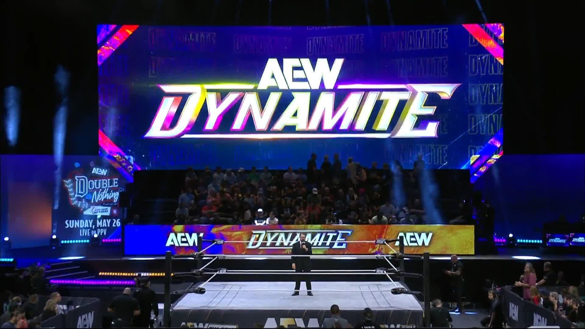 AEW fans pack Daily