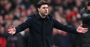 "All over the place" – Mark Lawrenson predicts winner of Sheffield United vs Chelsea