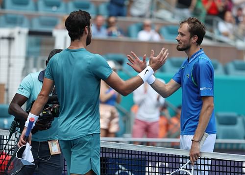 Karen Khachanov (L) and Daniil Medvedev (R) at the 2023 Miami Open