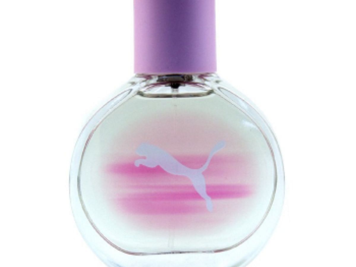 Flowing Woman Eau de Toilette (Image via Cosmostore)