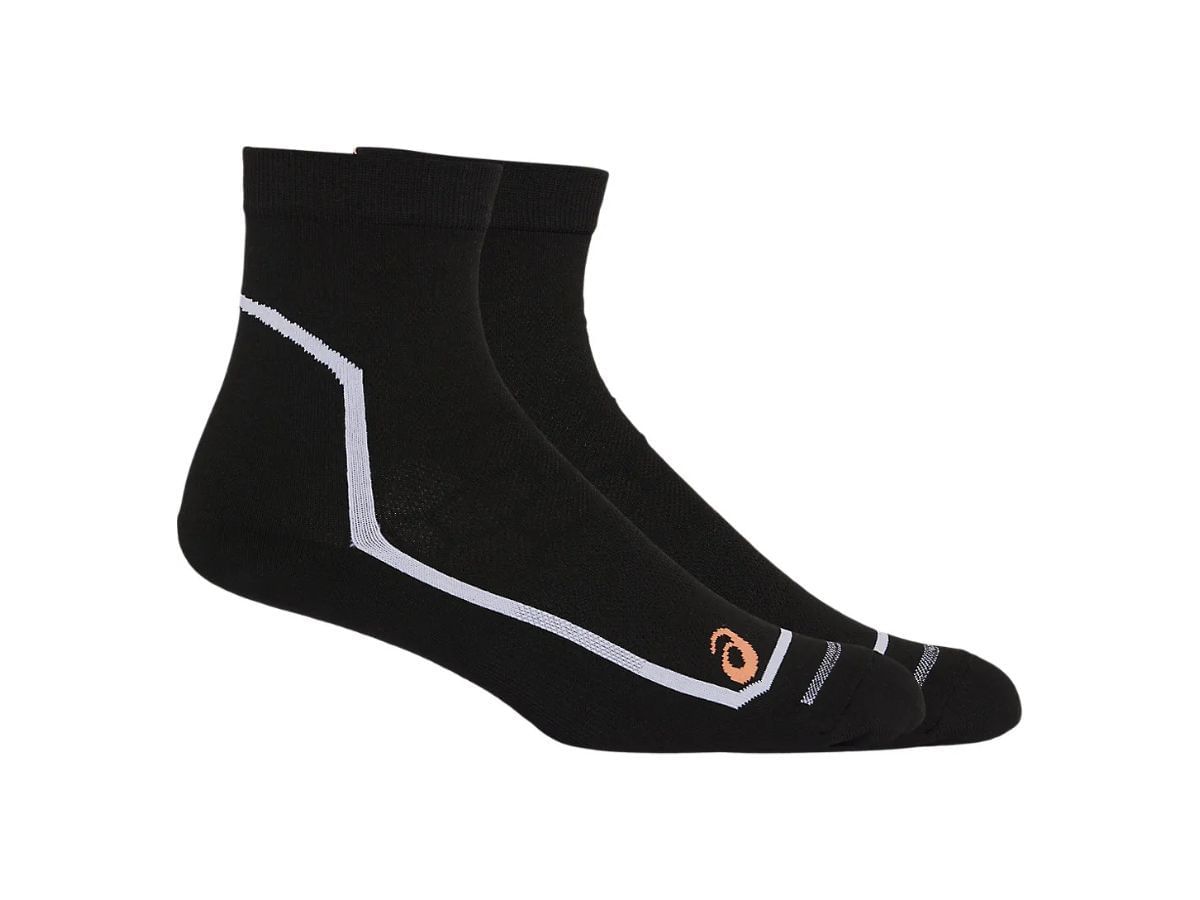5 Best socks to get from ASICS (Image via Asics.com)