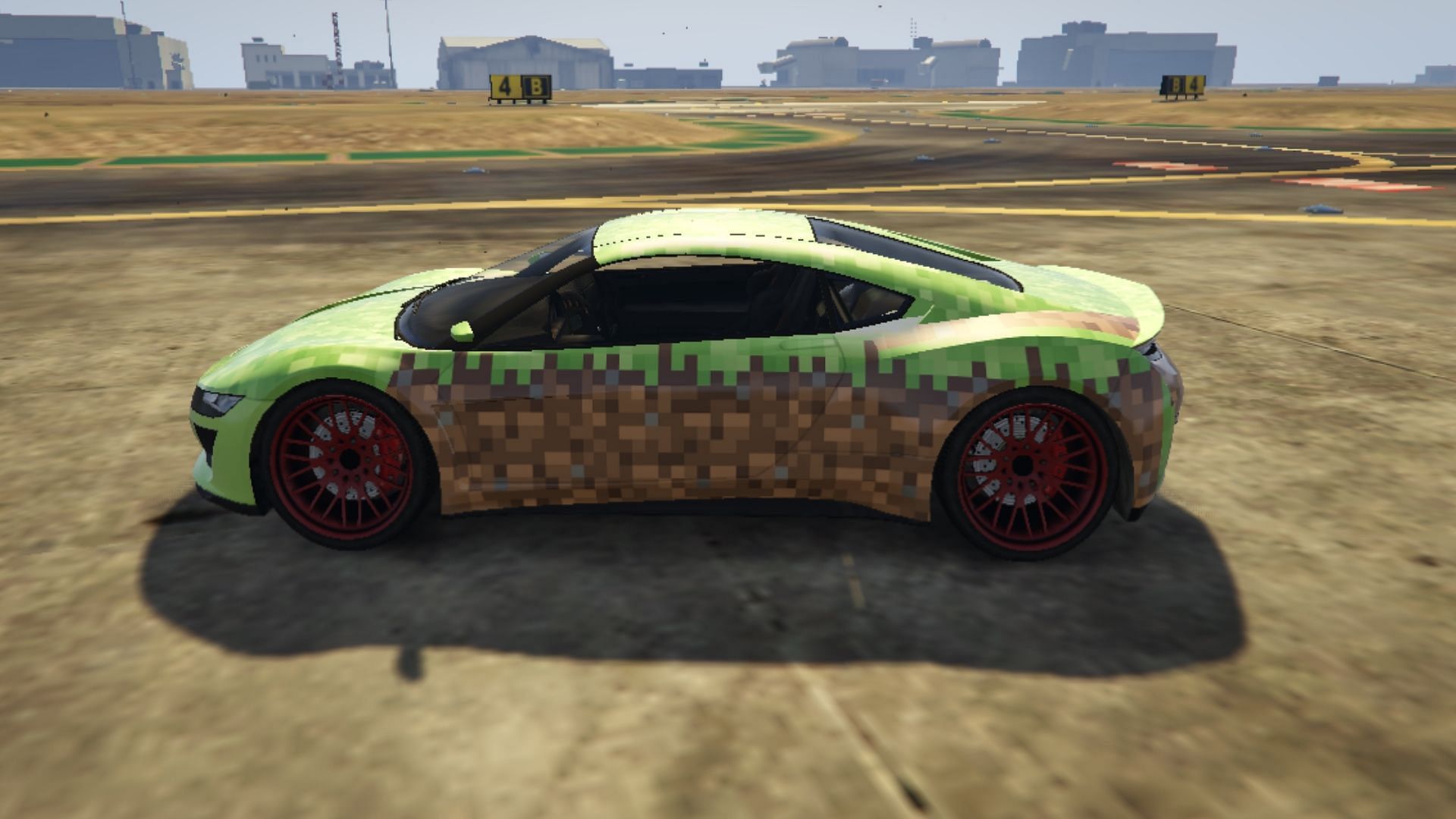 GTA 5&#039;s Jester with Minecraft-themed textures (Image via gta5-mods.com)