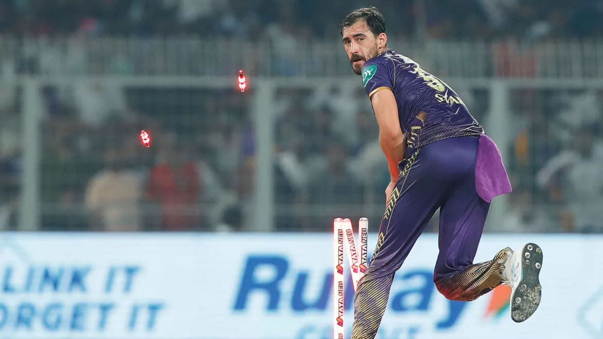 Mitchell Starc in action against RR during IPL 2024