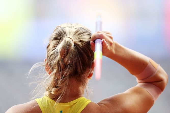 "Too young?" - Fans go berserk as Chinese javelin thrower Ziyi Yan not allowed to compete in the Olympics despite breaking world record