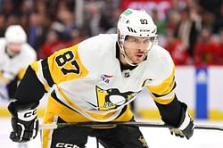 "Sidney Crosby is a constant" - NHL fans react as Penguins star hits historic 40-goal milestone aged 36