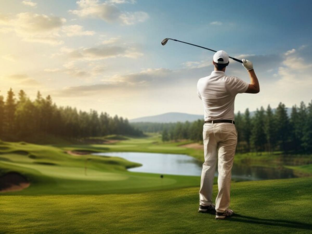 How to choose the right golf clubs for a better game (Image via Freepik)