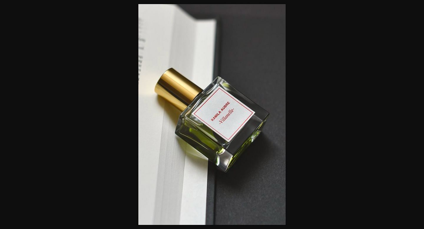 The &#039;Villanelle&#039; perfume (Image via Kamila Aubre)