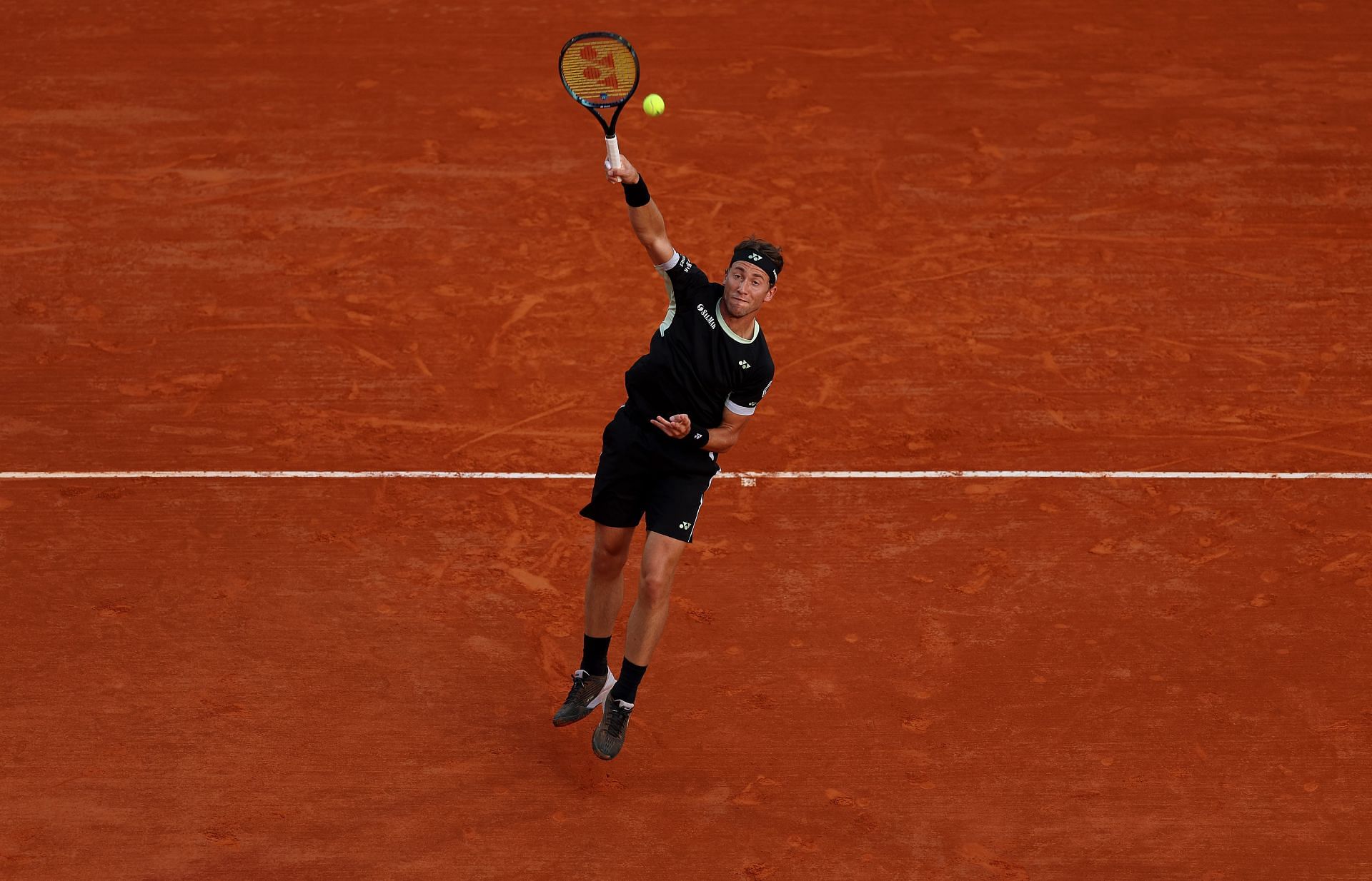 Casper Ruud in action at the Monte-Carlo Masters