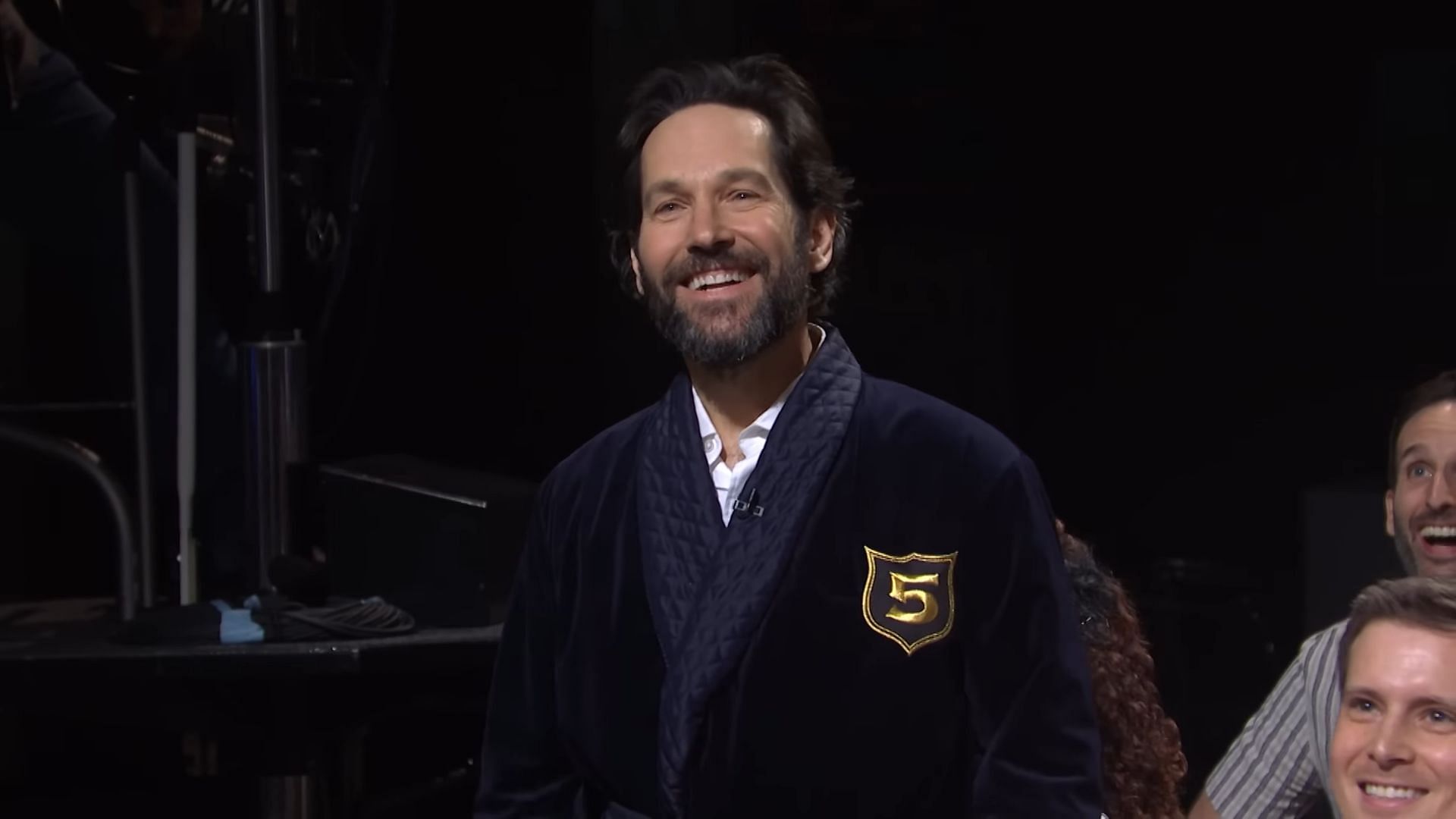 Paul Rudd made a cameo appearance during Kristen&#039;s monologue (Image via YouTube/@Saturday Night Live)