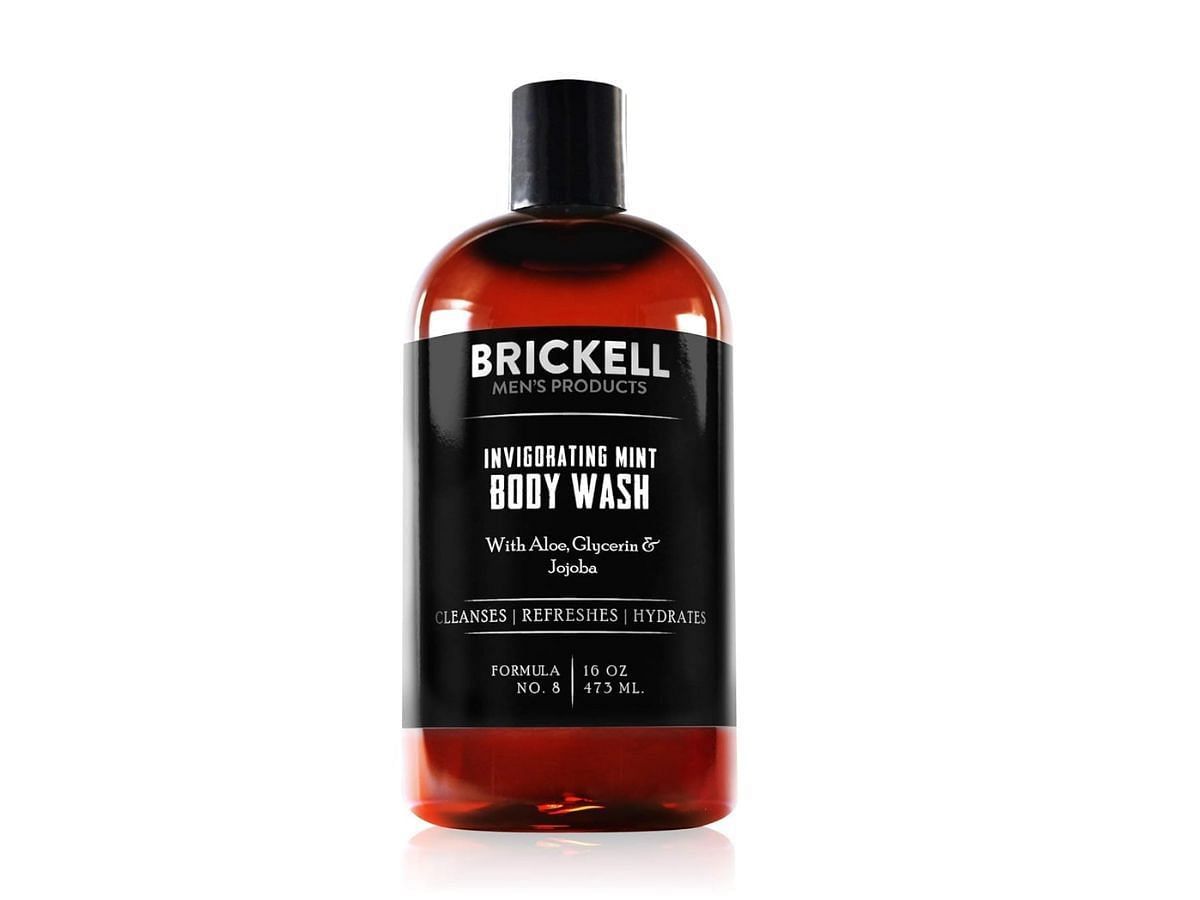 Brickell Invigorating Mint Body Wash to smell fresh after workout (Image via Amazon)