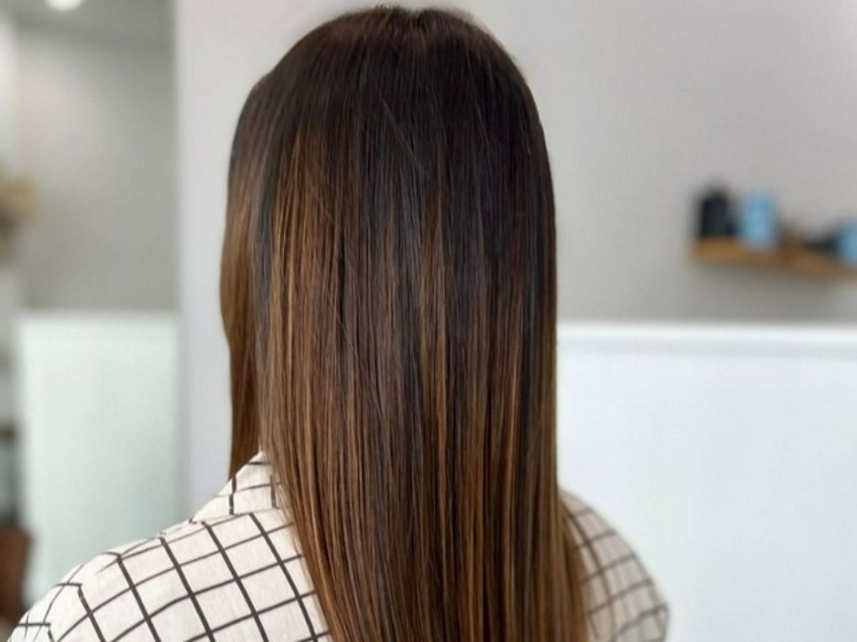 Hair rebonding treatment (Image via Instagram/@thestraighteningsalon)