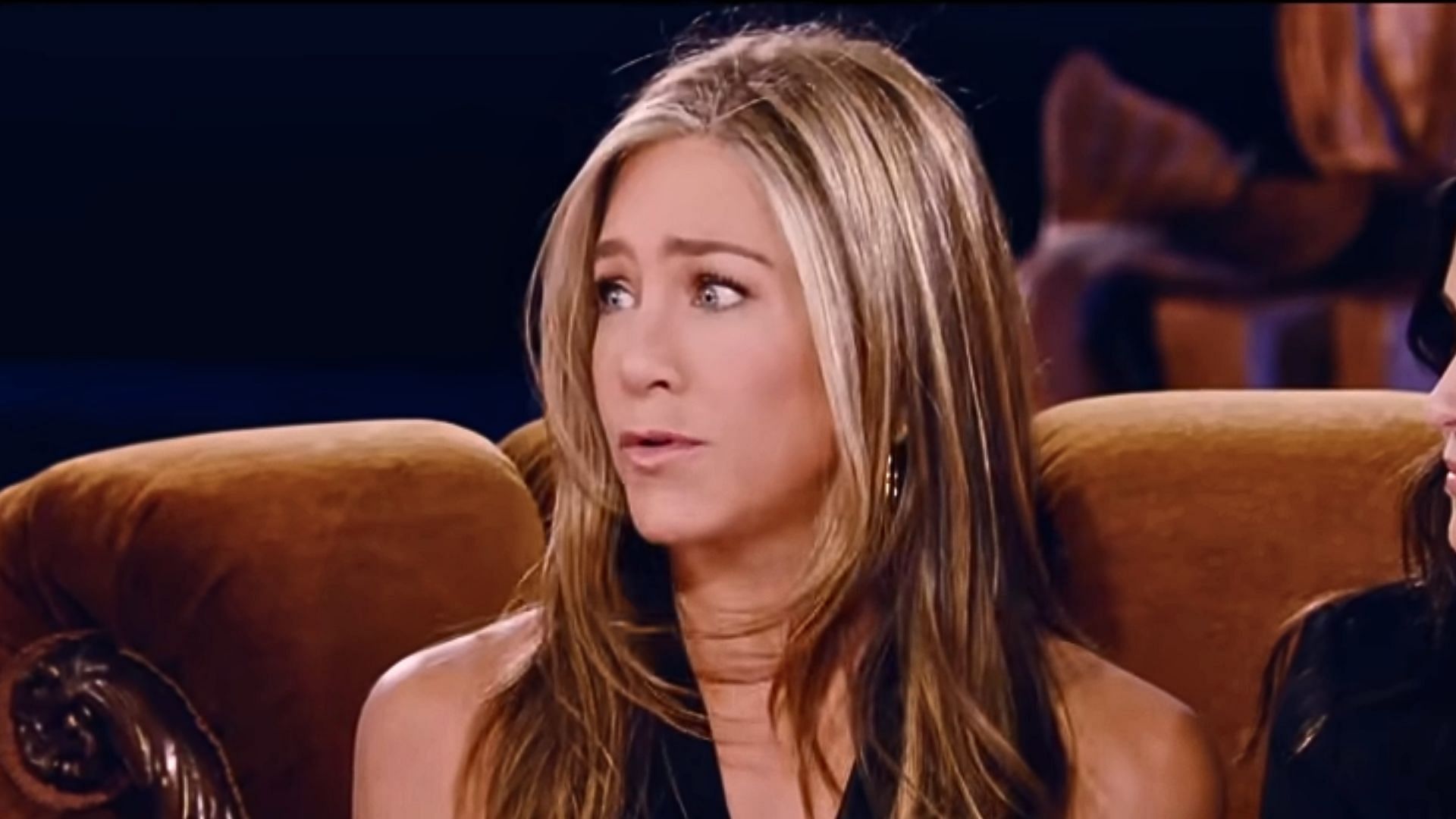 Rachel Greene is played by Jennifer Aniston (Image via YouTube/ Rotten Tomatoes TV, 1:07)