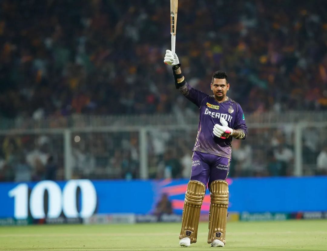 Sunil Narine acknowledging his hundred