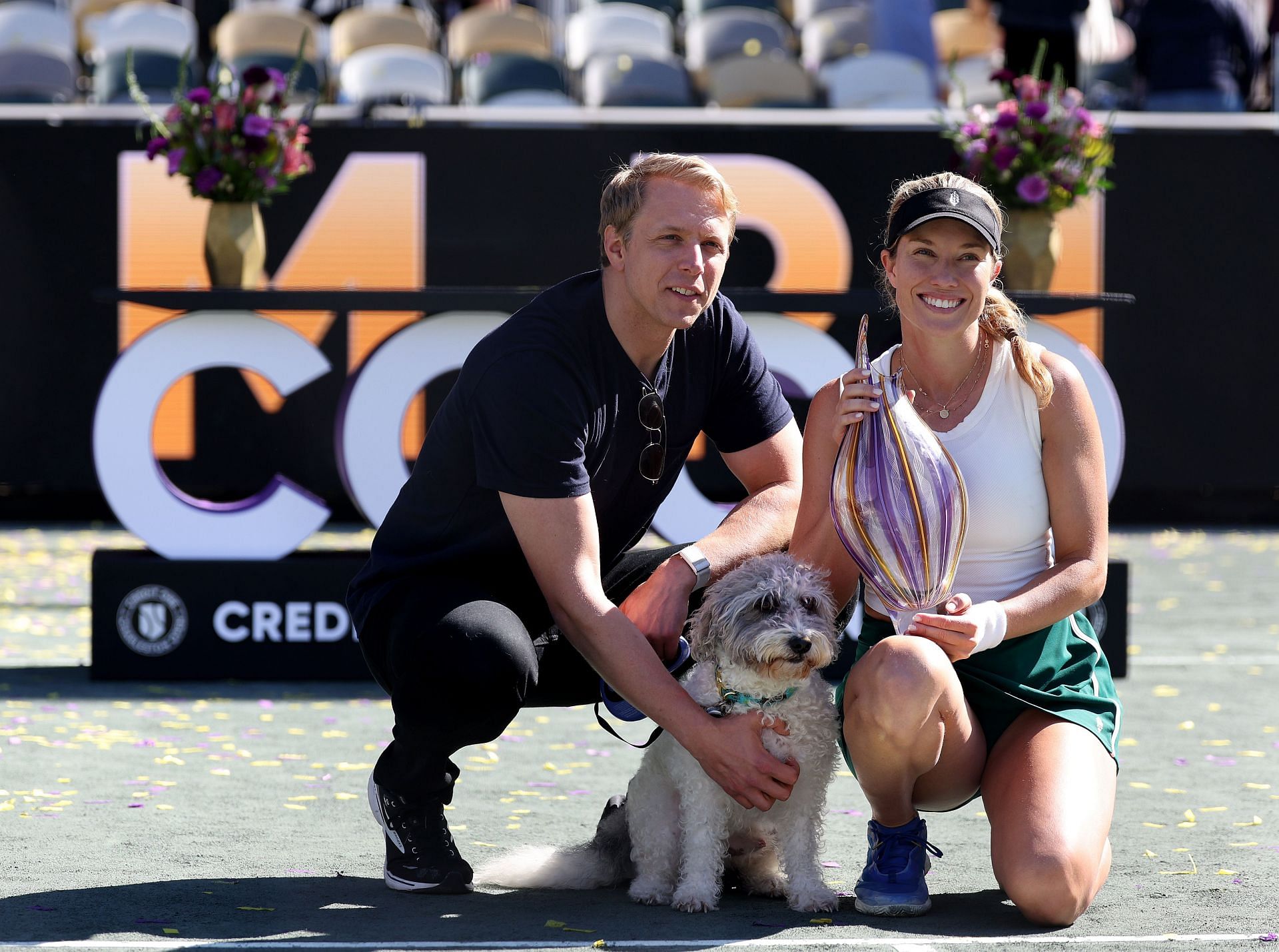 Danielle Collins pictured with her boyfriend and her pet dog at the 2024 Charelston Open