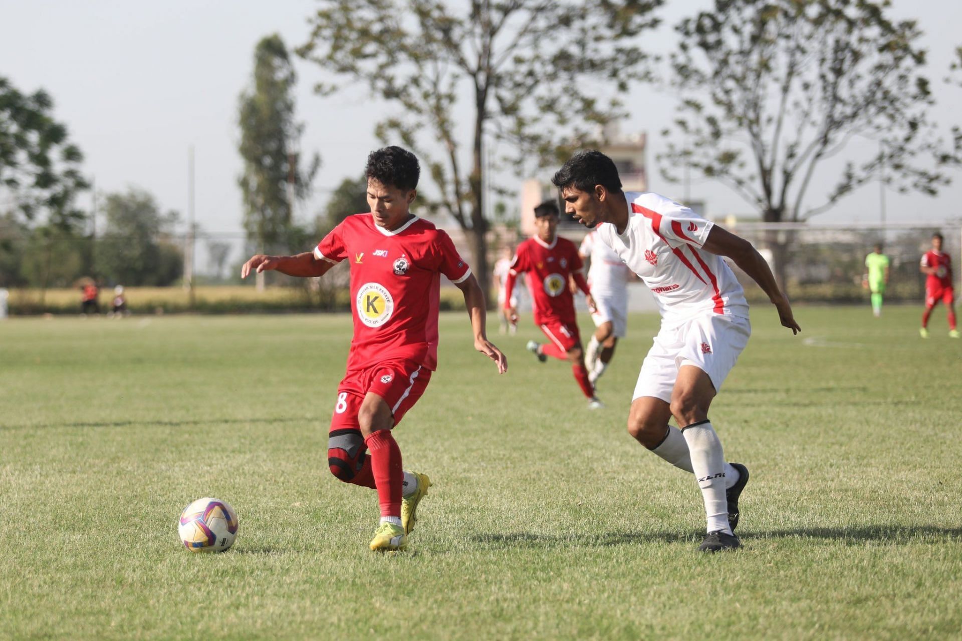 Aizawl player in action against Namdhari FC (credits: X / ILeague_aiff)