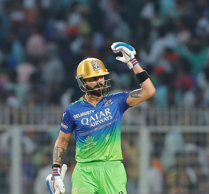 [Watch] Virat Kohli smashes the dustbin while walking back to the pavilion in KKR vs RCB IPL 2024
