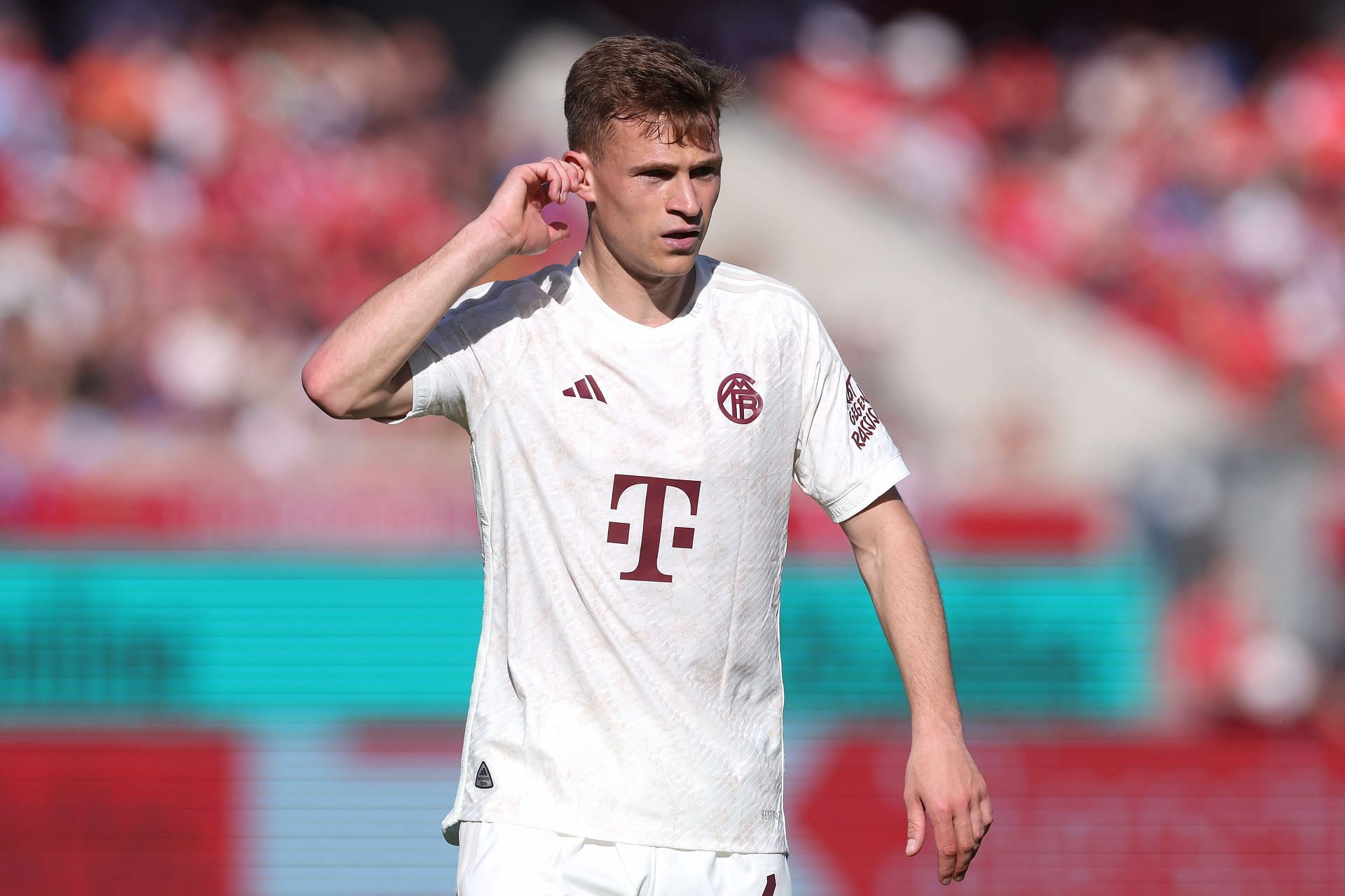 Joshua Kimmich is wanted at the Emirates.