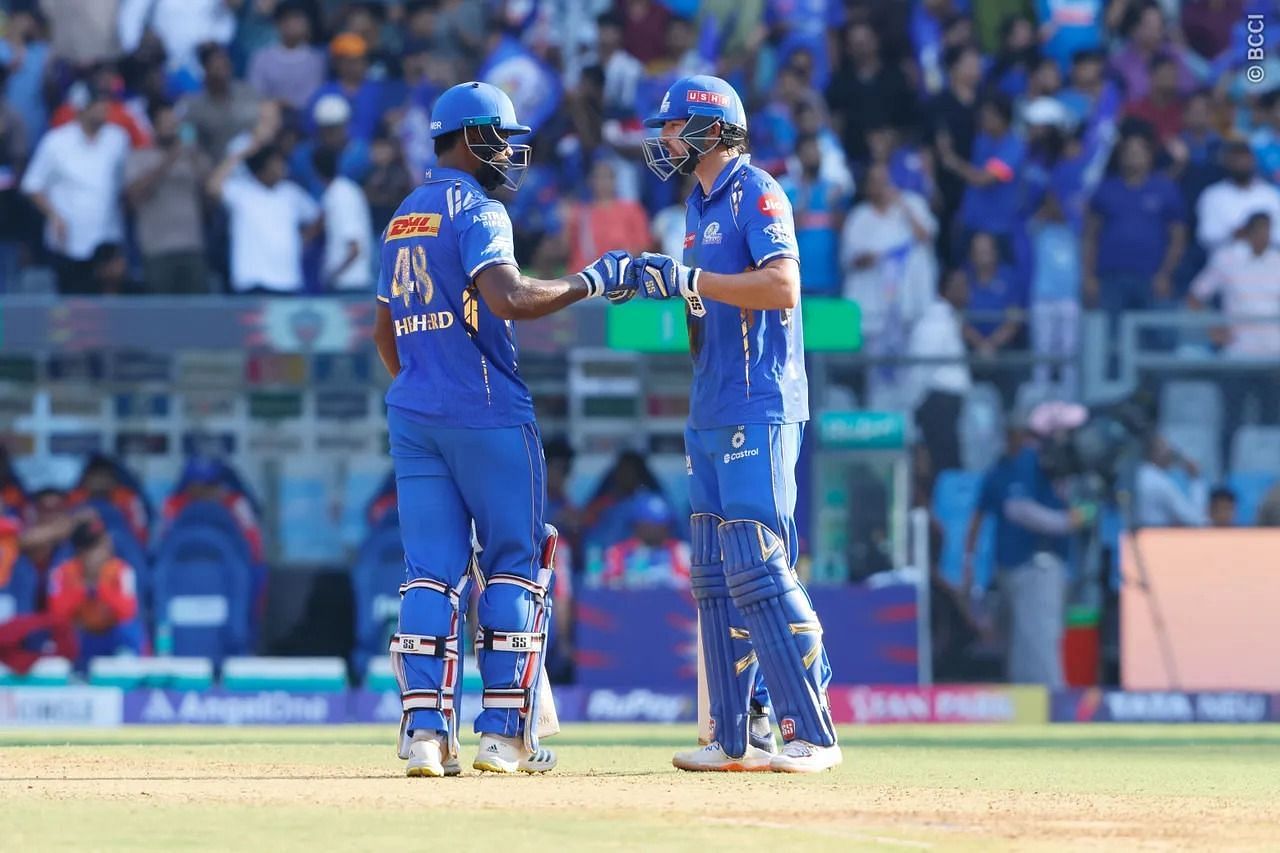 It might be time for MI to ponder their overseas combination [Image Courtesy: iplt2.com]