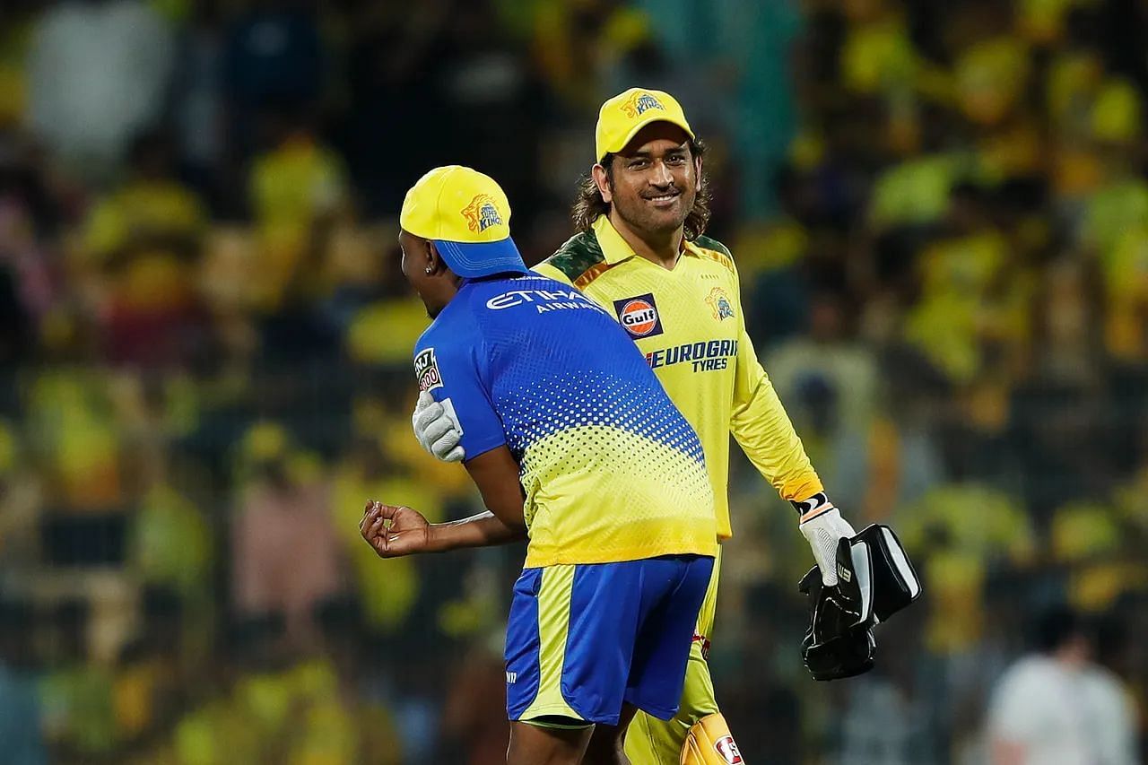 MS Dhoni will be in action in Hyderabad tonight (Image: IPLT20.com)