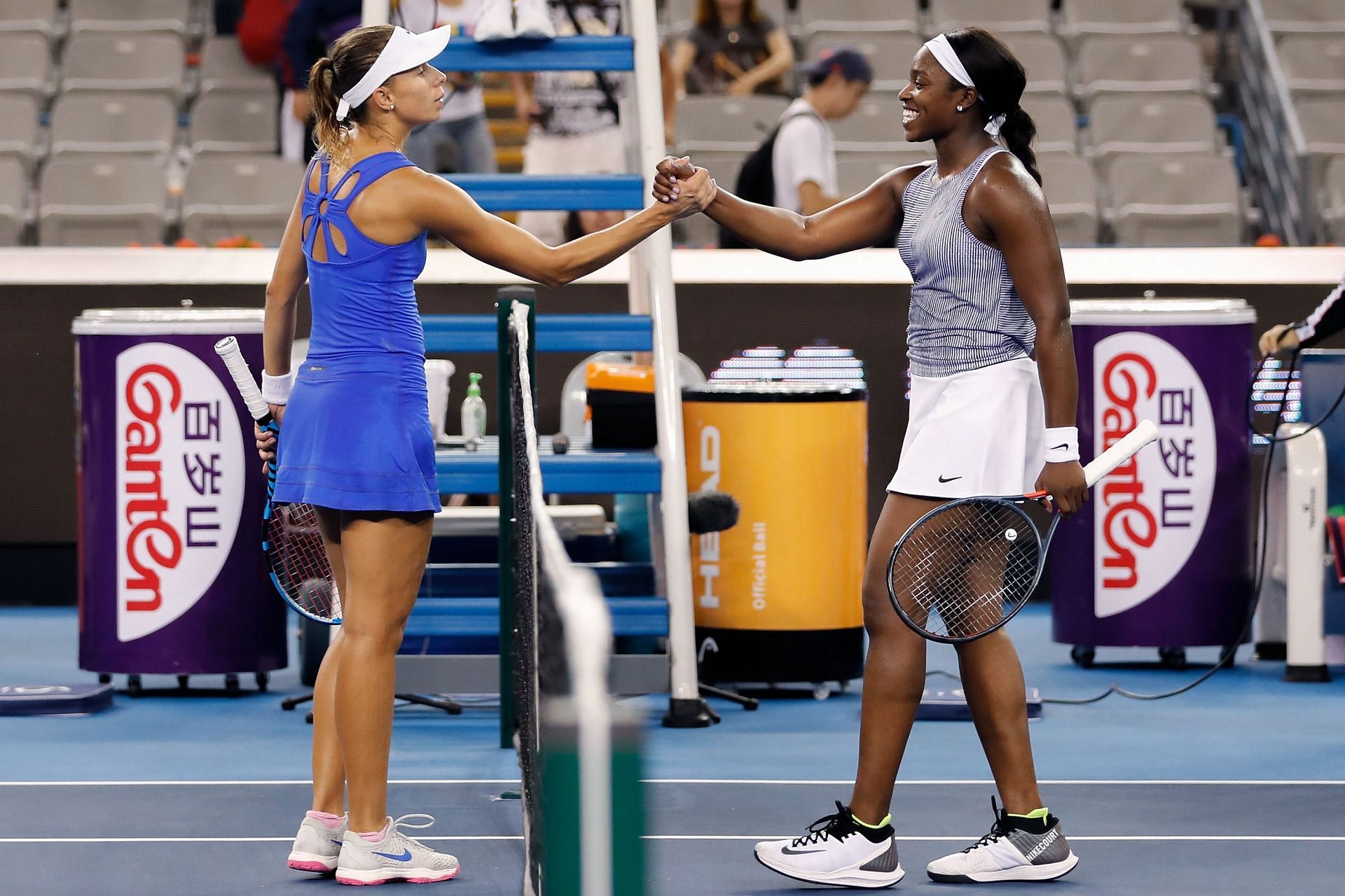 Sloane Stephens and Magda Linette will face off for the fourth time on Sunday