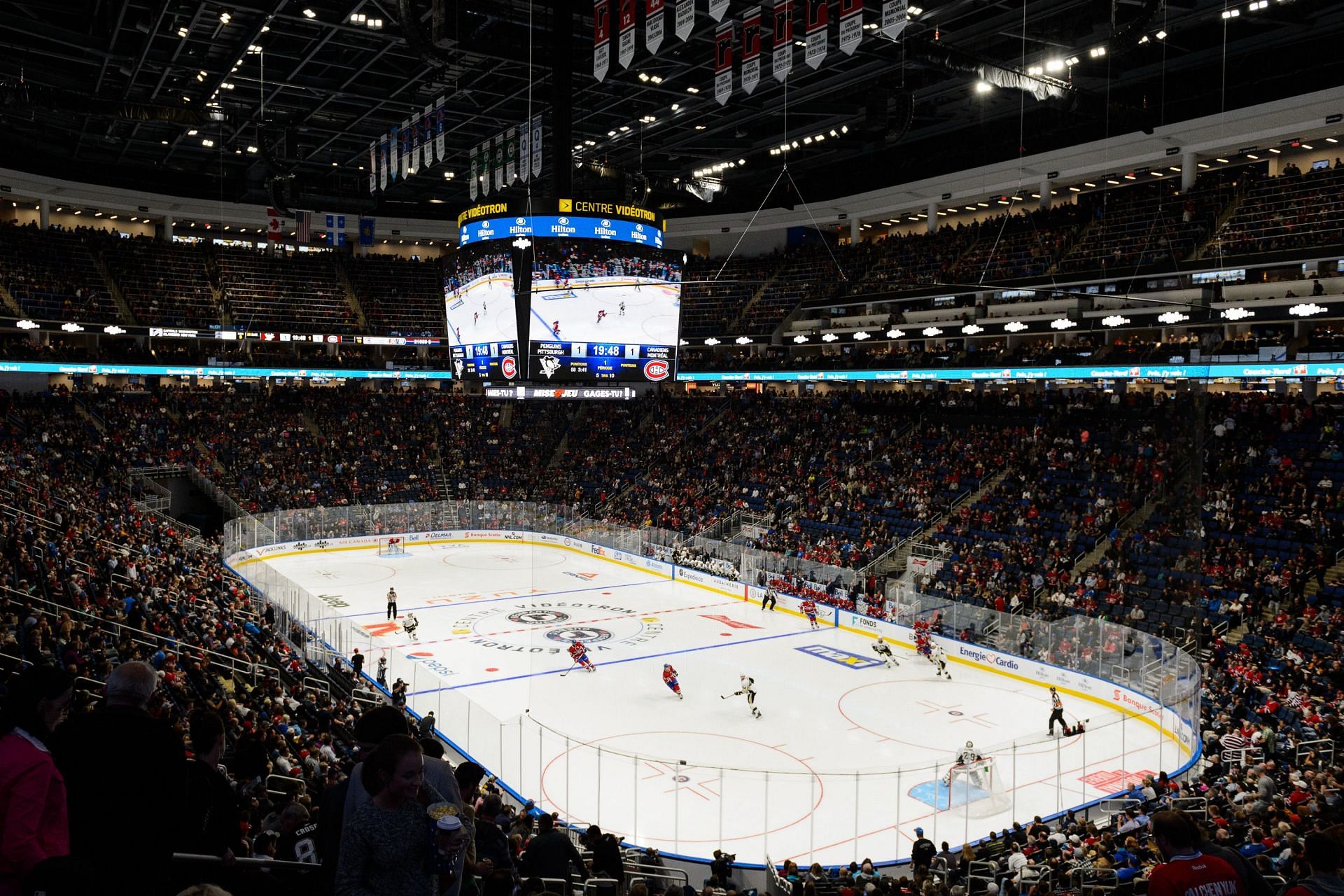 Pittsburgh Penguins v Montreal Canadiens