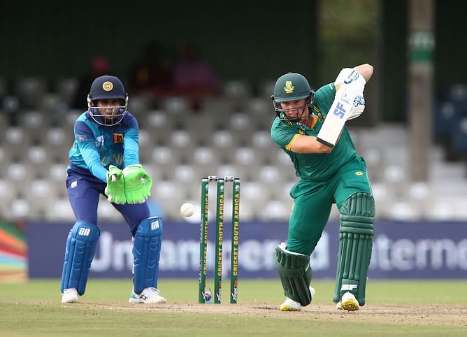 SA-W vs SL-W Dream11 Team Prediction Fantasy Cricket Tips प्लेइंग XI अपडेट आज के दूसरे वनडे मैच के लिए 13 Apr 2024