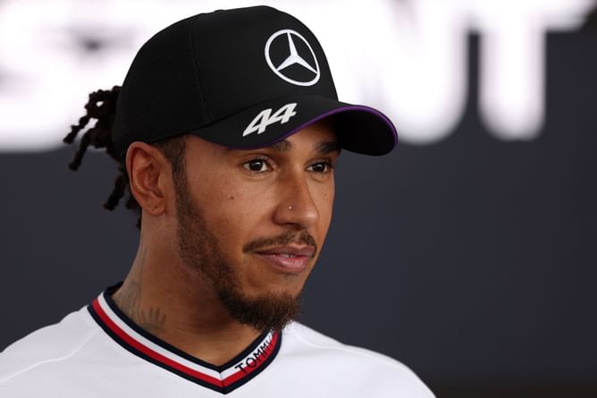 "I didn't expect that we would hang on to P2" - Lewis Hamilton’s sprint result praised by Mercedes chief