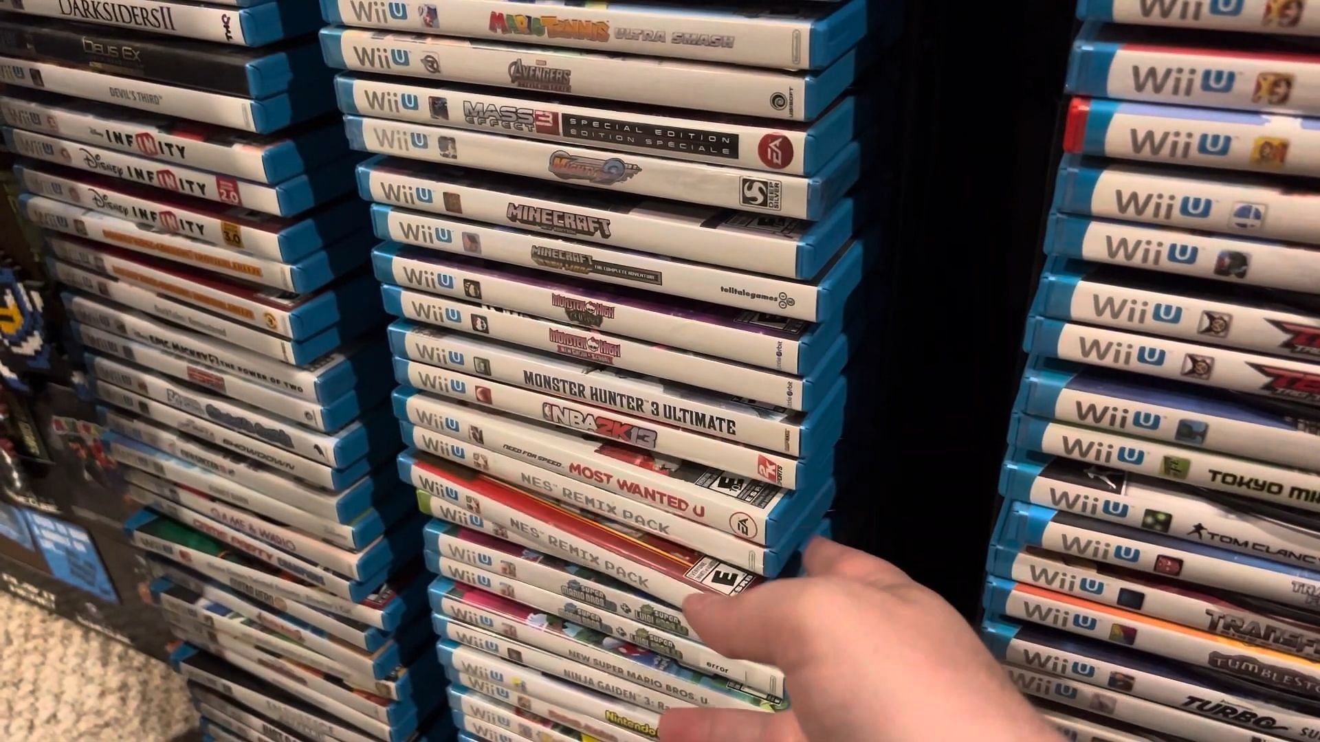 Library of Wii U games (Image via Simple Alpaca/YouTube)