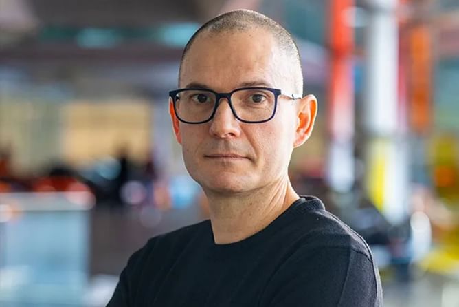 Key McLaren signing David Sanchez departs months after joining the team, says the role they had agreed to was not "aligned with the reality"