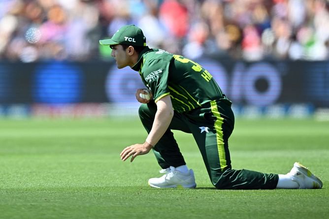 PAK vs NZ : न्यूजीलैंड के खिलाफ करारी हार के बाद पाकिस्तान ने इस खिलाड़ी को टीम में बुलाया, बदल सकते हैं टीम की किस्मत !