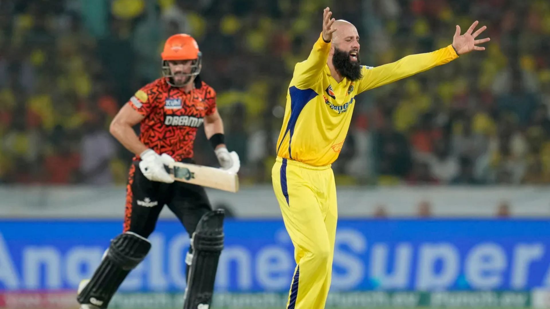 Moeen Ali appealing for an LBW (Credits: IPL via BCCI)