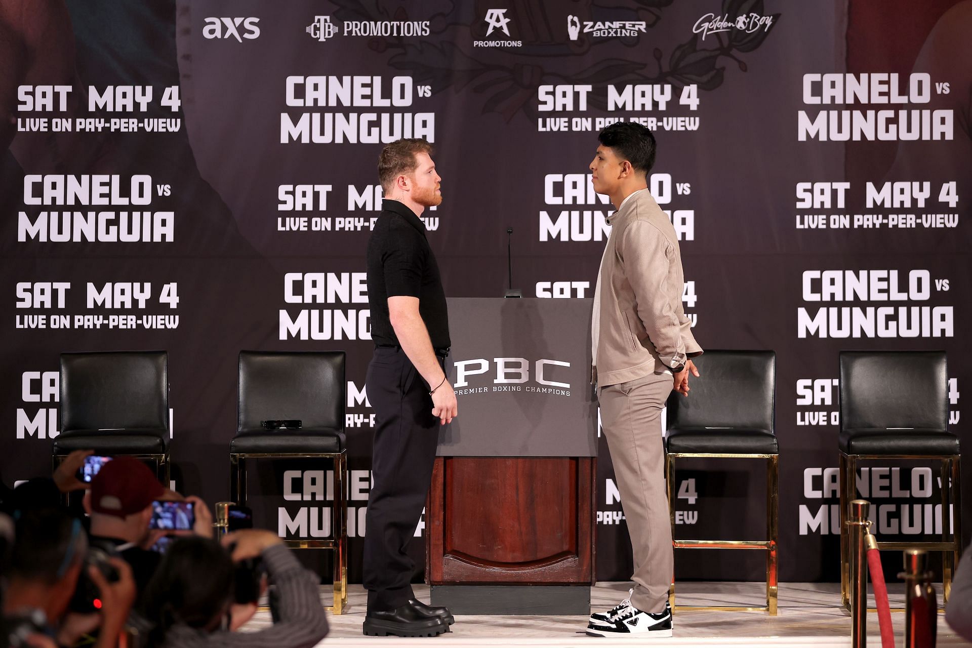 Alvarez and Munguia faceoff [Image courtesy: Getty Images]