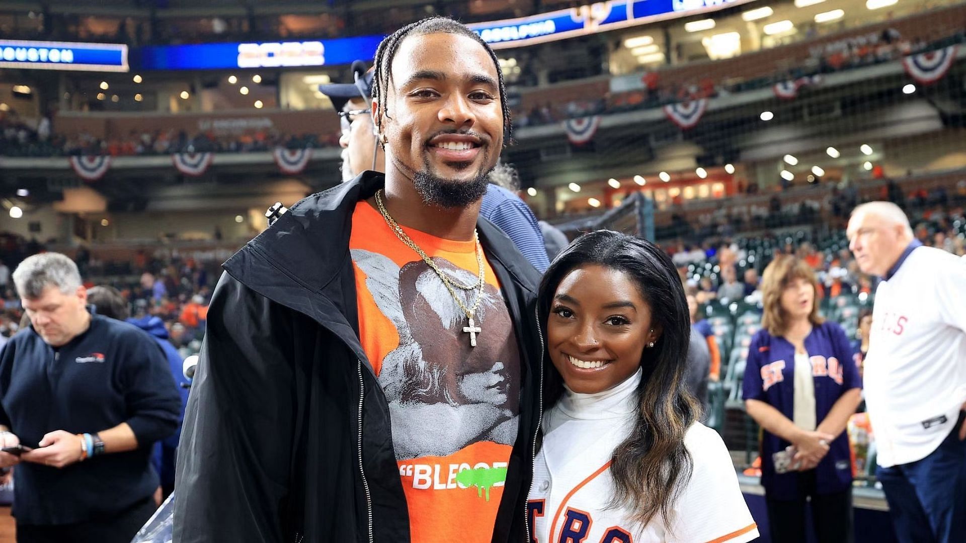 Simone Biles warns haters who questioned husband Jonathan Owens after Bears star