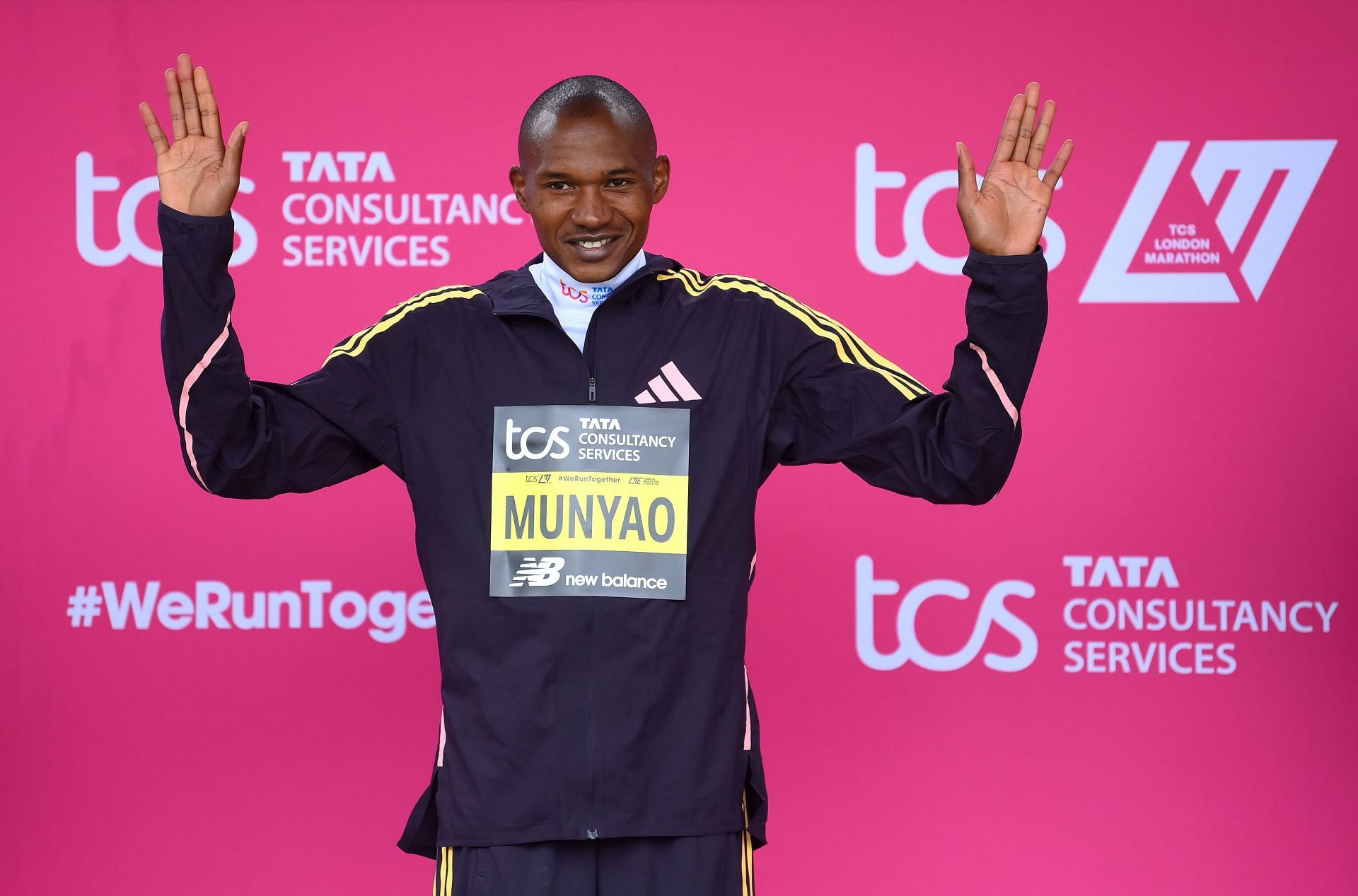 Mutiso Munyao at the 2024 TCS London Marathon