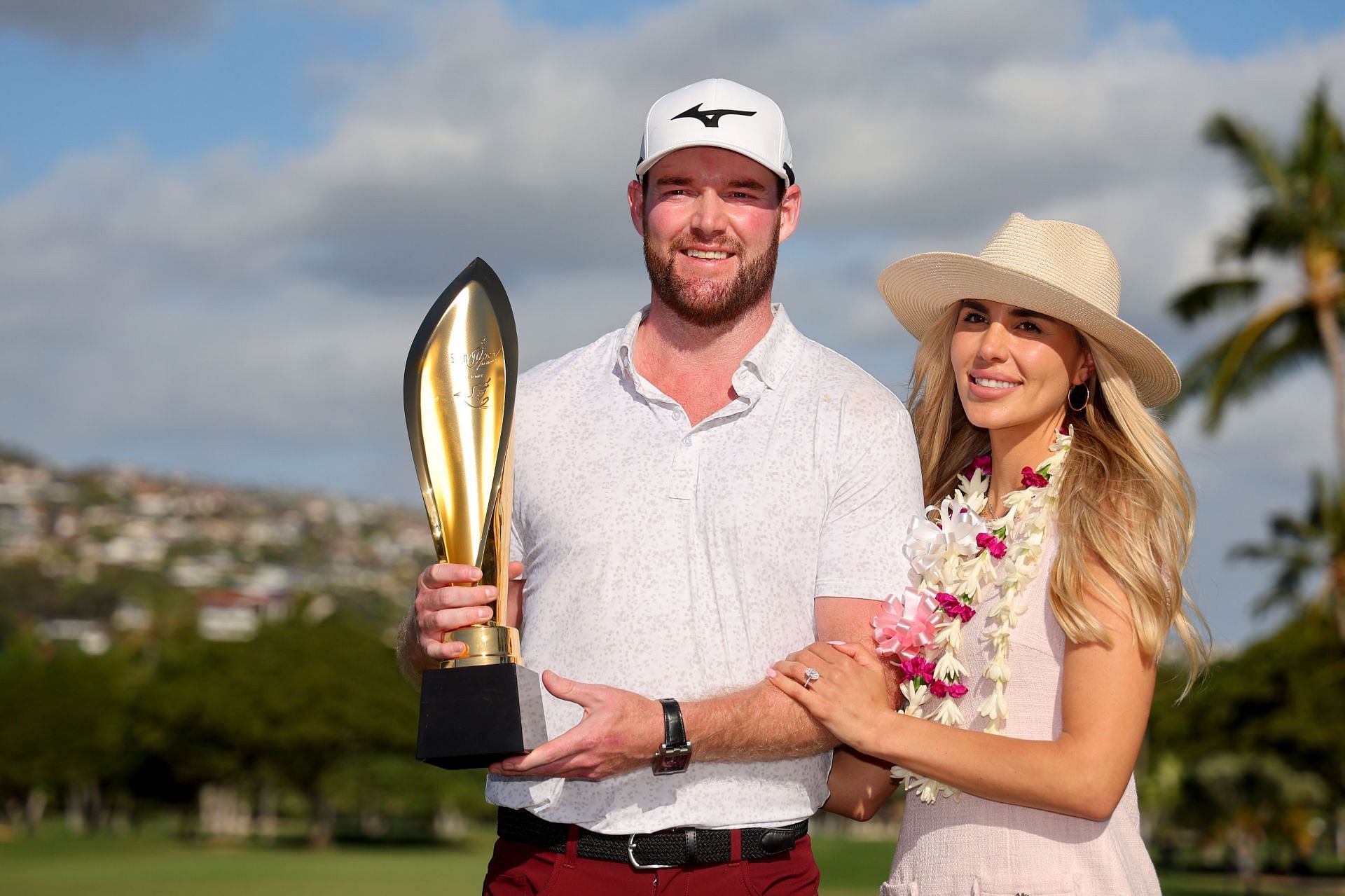 Grayson Murray and his fiancee at the Sony Open