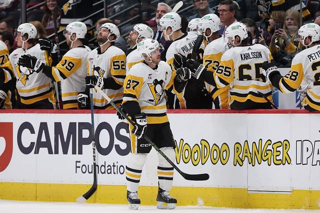 Pittsburgh Penguins v Colorado Avalanche