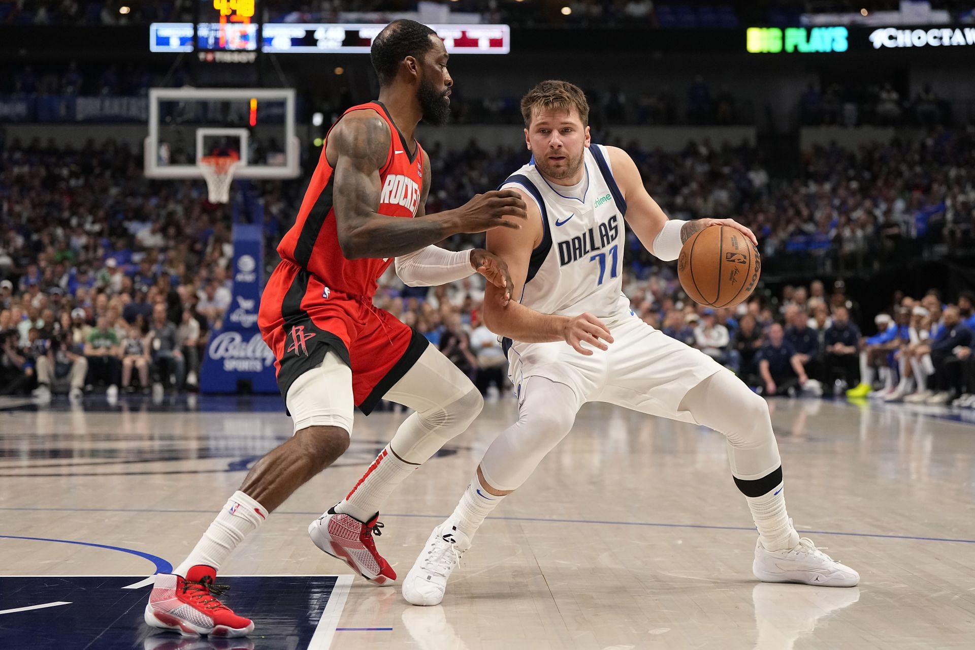 Houston Rockets v Dallas Mavericks