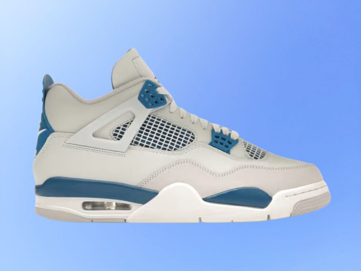 Air Jordan 4 &quot;Military Blue&quot; (2006 and 2012 Re-releases) (Image via Stockx)