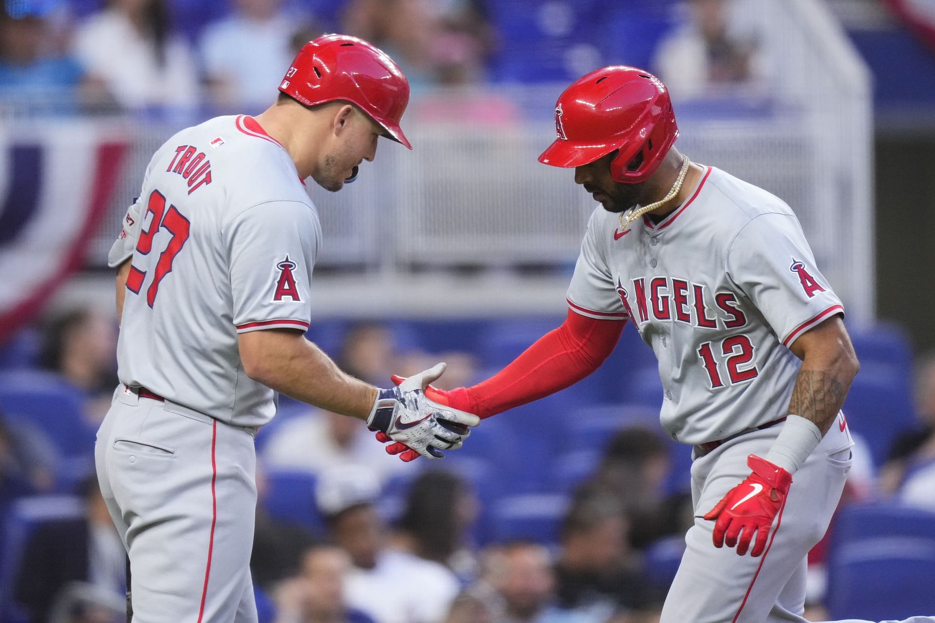 Los Angeles Angels - Mike Trout and Aaron Hicks (Image via Getty)