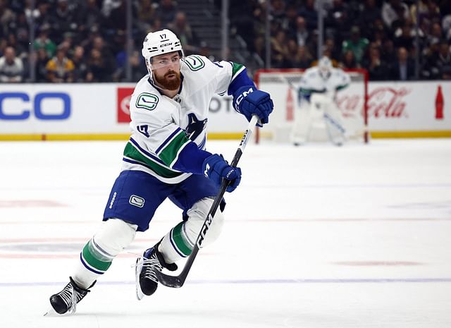 Vancouver Canucks v Los Angeles Kings