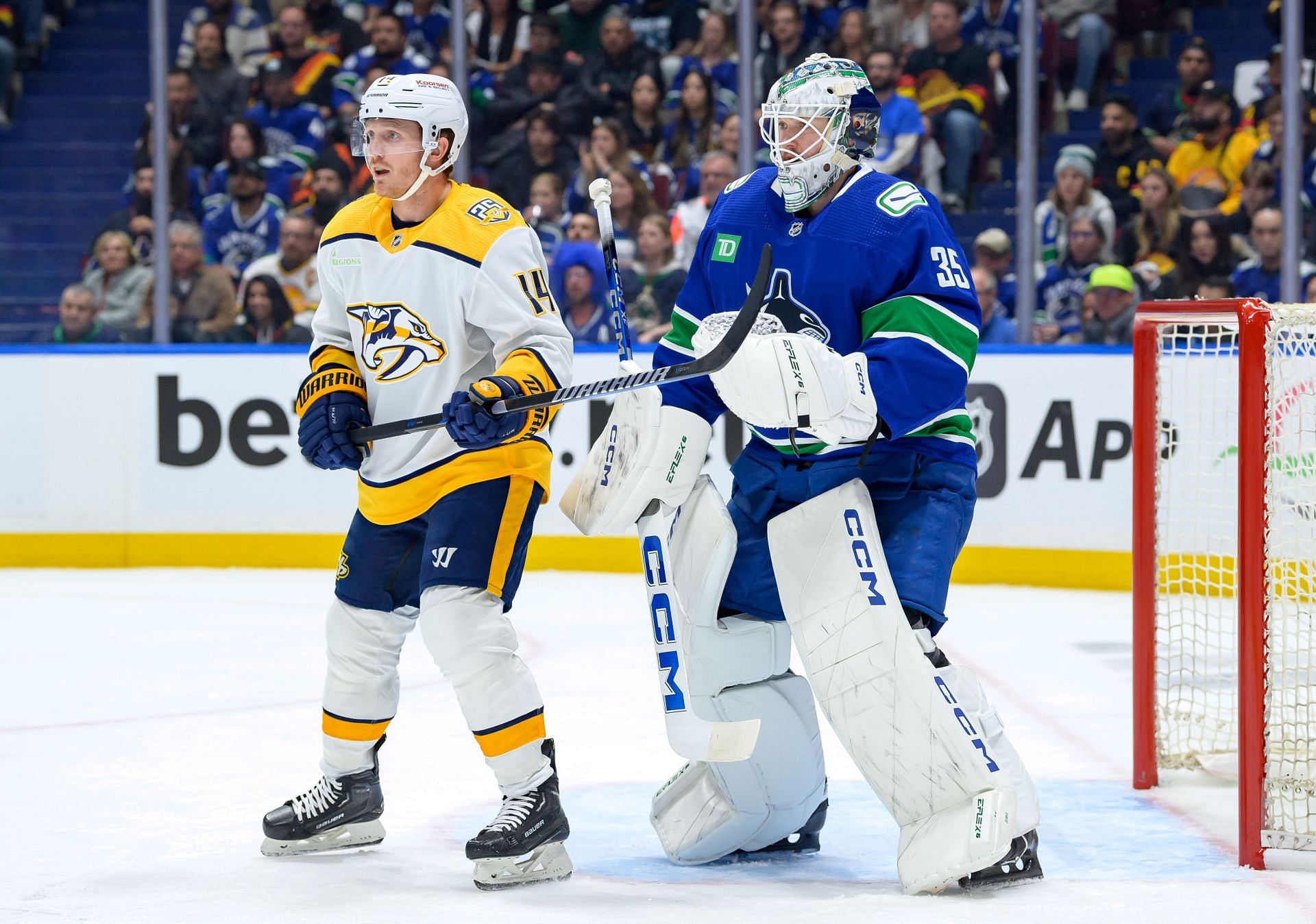 Nashville Predators v Vancouver Canucks - Game One